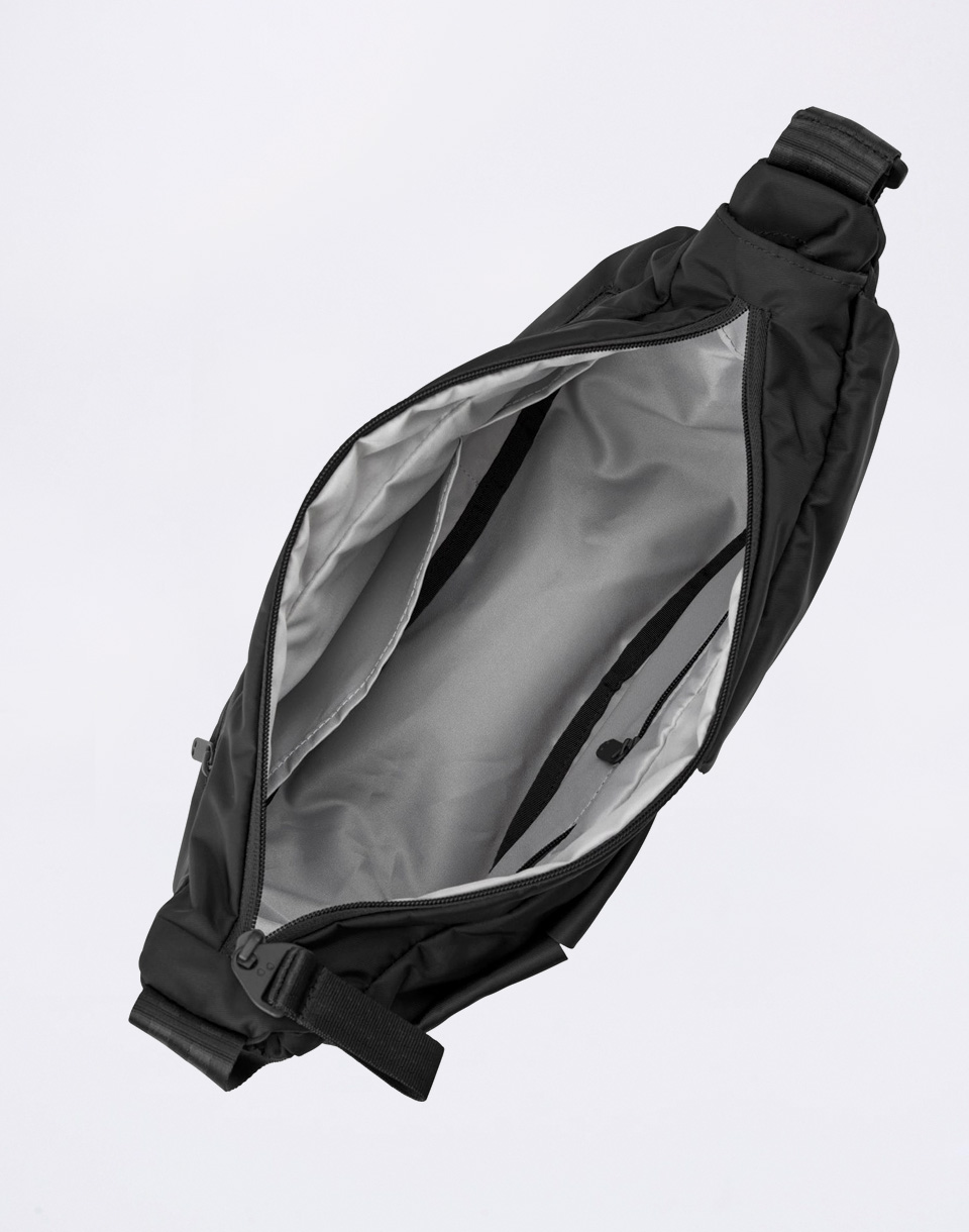 pinqponq Krumm Medium Changeant Glazed Black