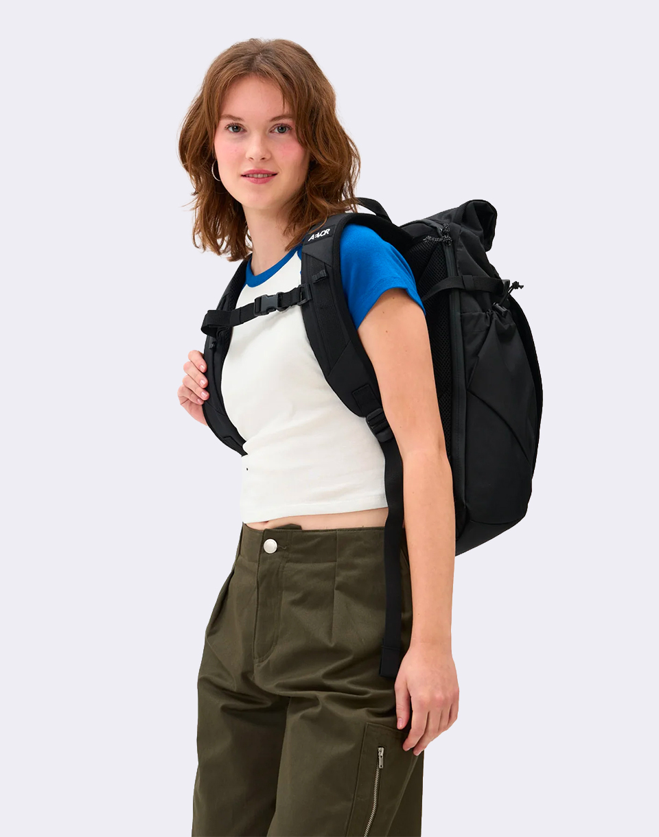 Aevor Roll Pack 2.0 Proof Black