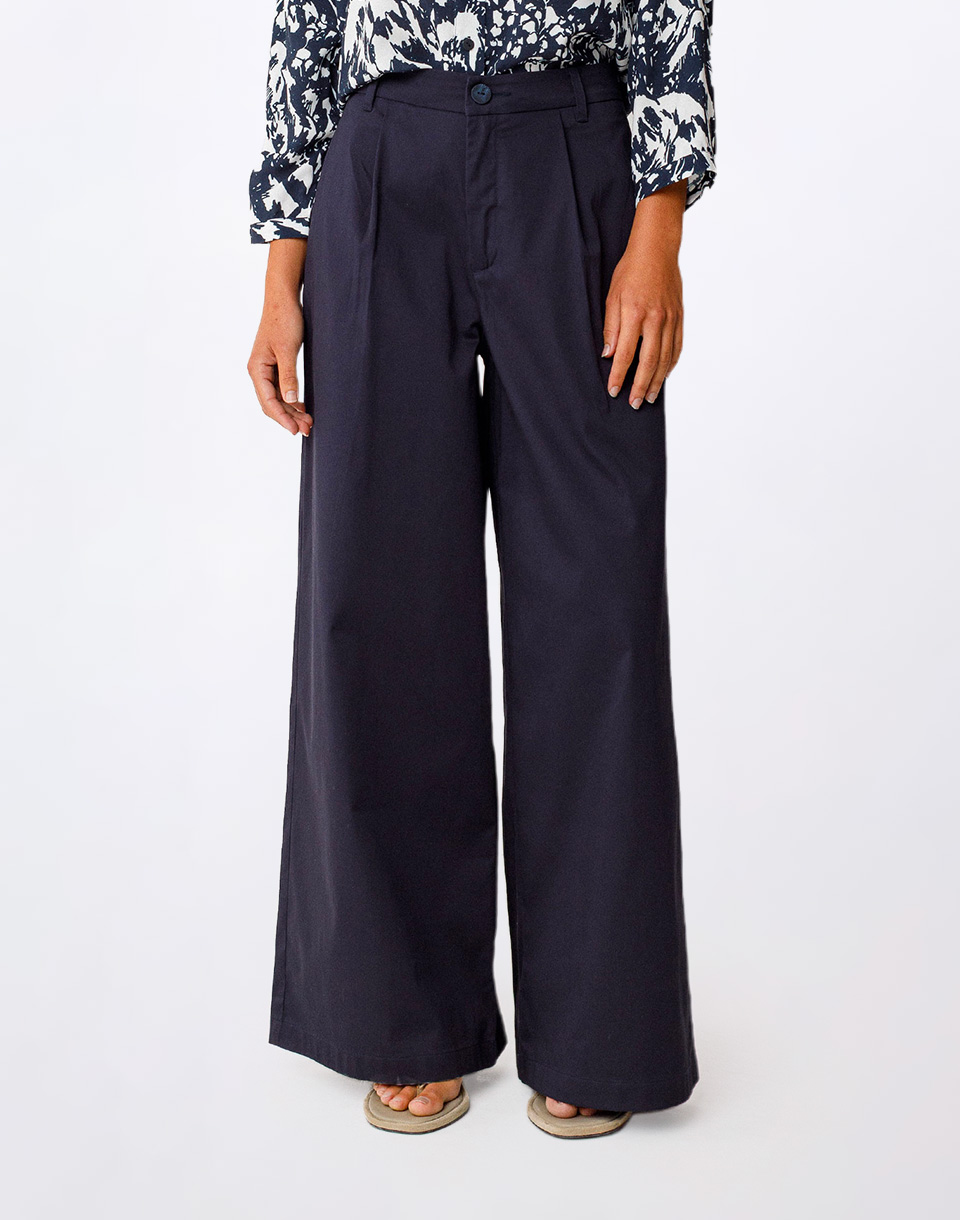 SKFK Ena Trouser S260B9 NAVY 40