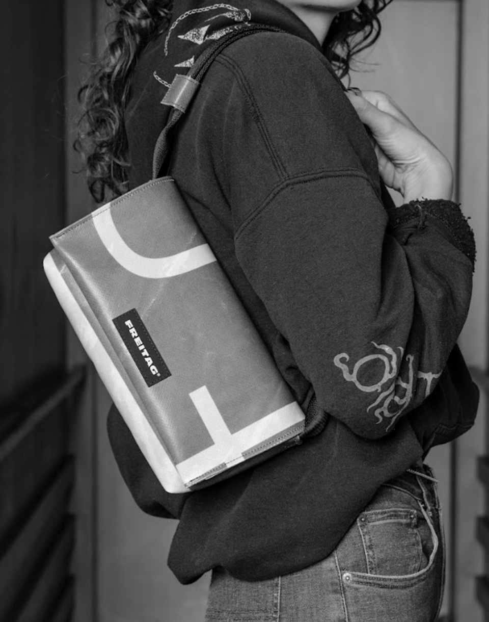 FREITAG F171 Laura