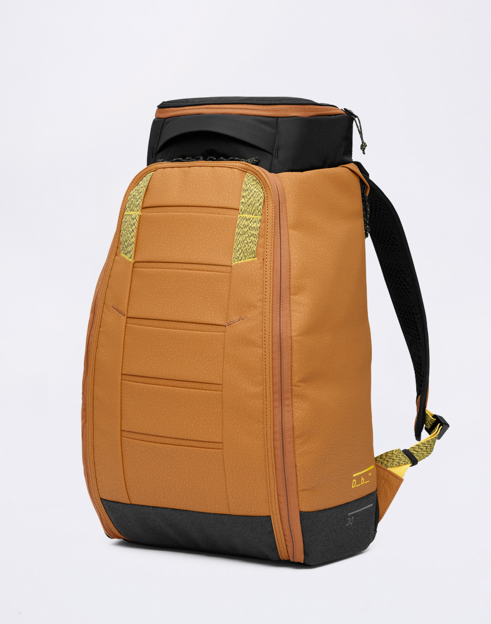 Db Hugger Backpack 30L Acorn Brown