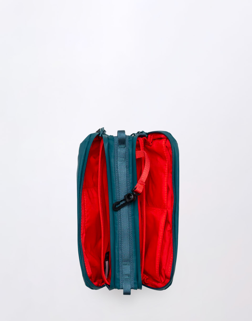 Topologie Bottle Sacoche Medium Deep Teal Bomber