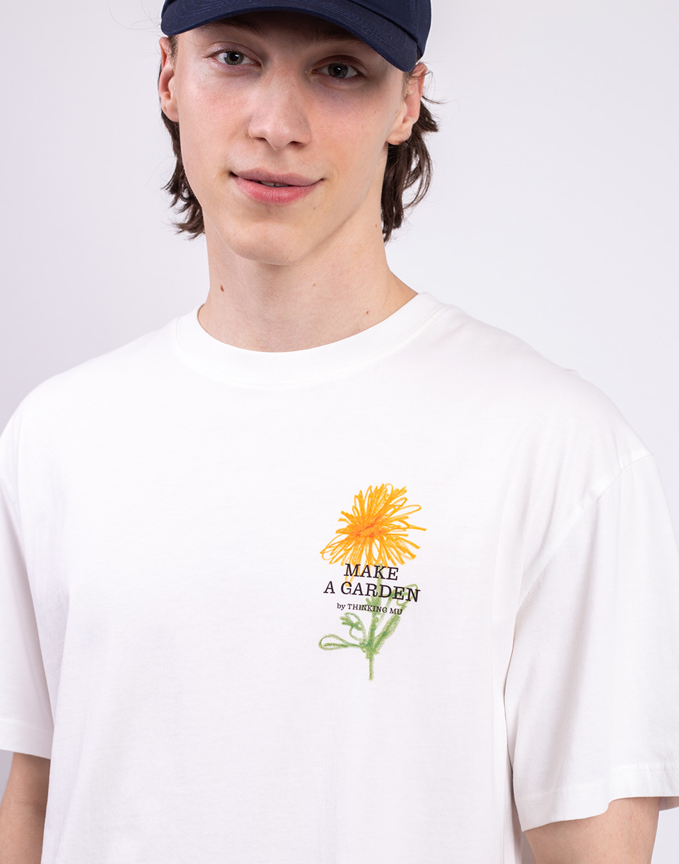 Thinking MU Crayon Flower Aaron Tee WHITE M