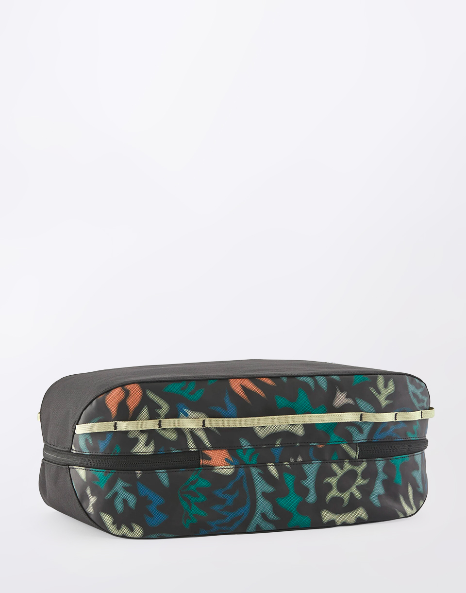 Patagonia Black Hole Cube 14L Kaleido: Black