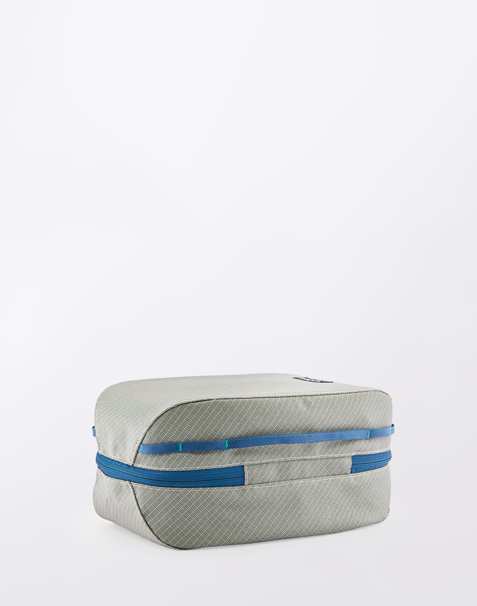 Patagonia Black Hole Cube 6L Birch White