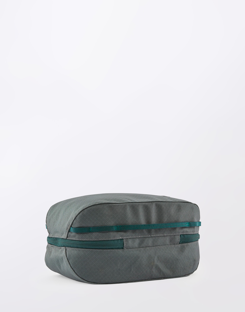 Patagonia Black Hole Cube 6L Noble Grey