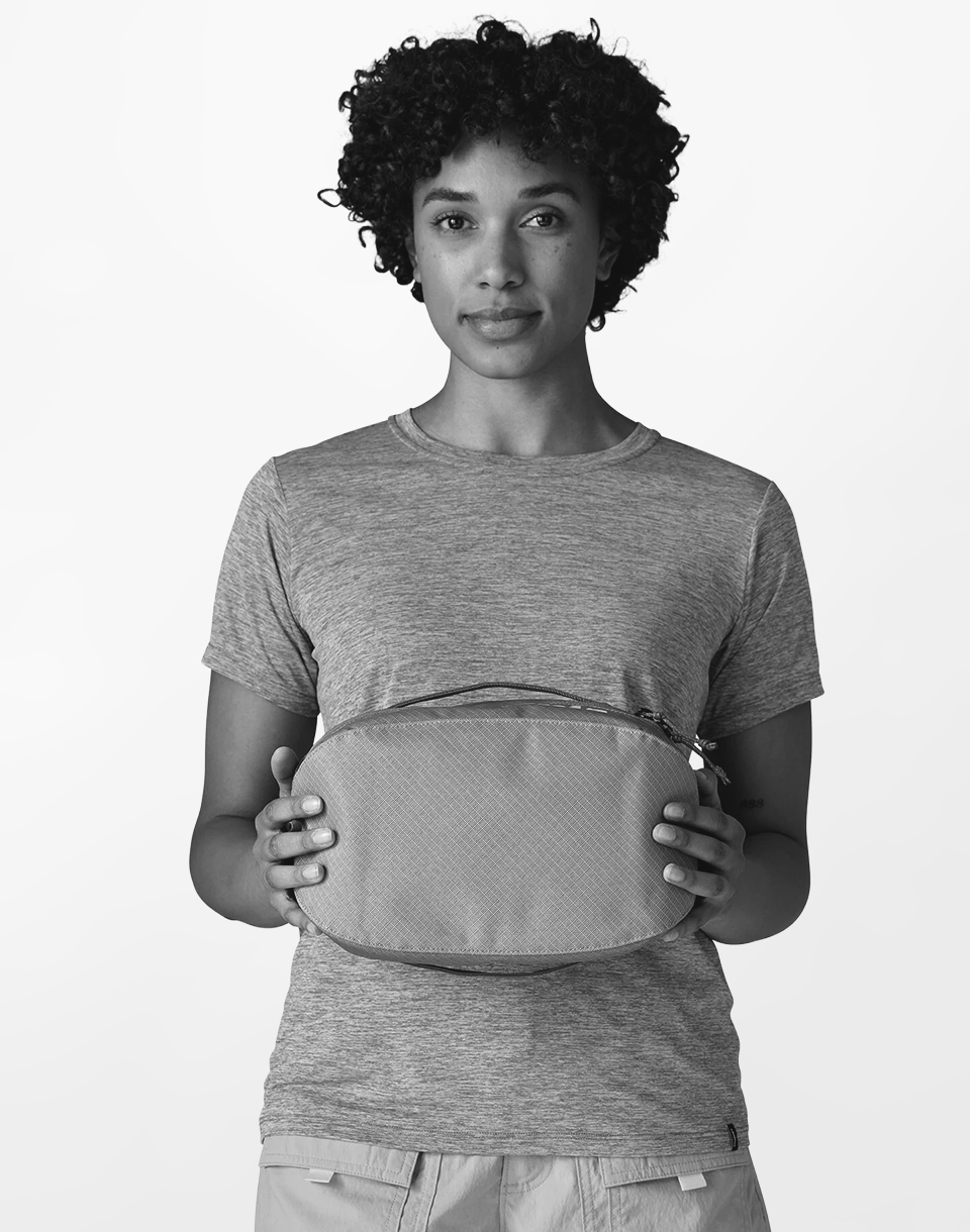 Patagonia Black Hole Cube 6L Noble Grey