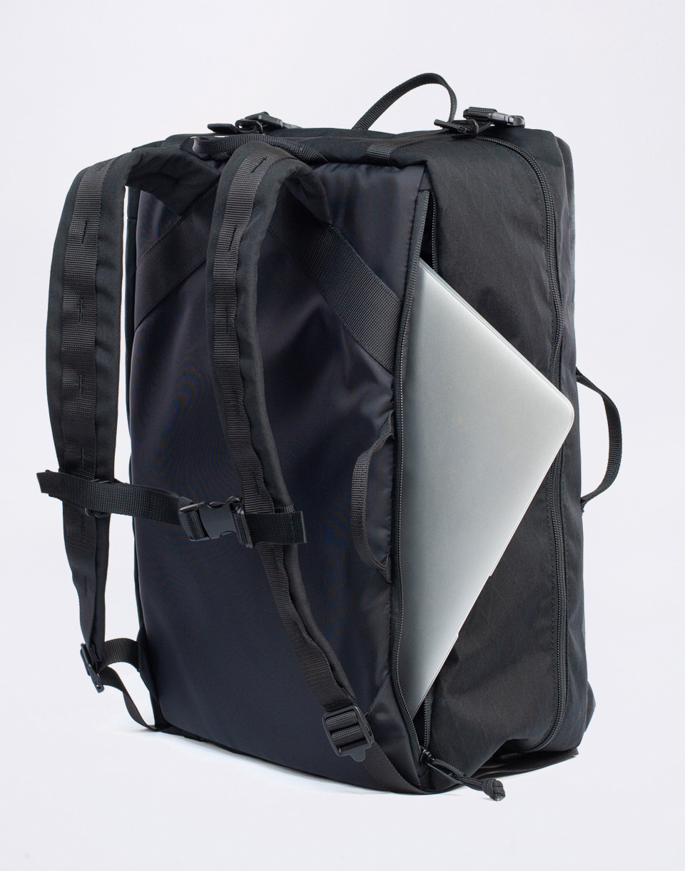 Braasi Industry CabinCarry Black