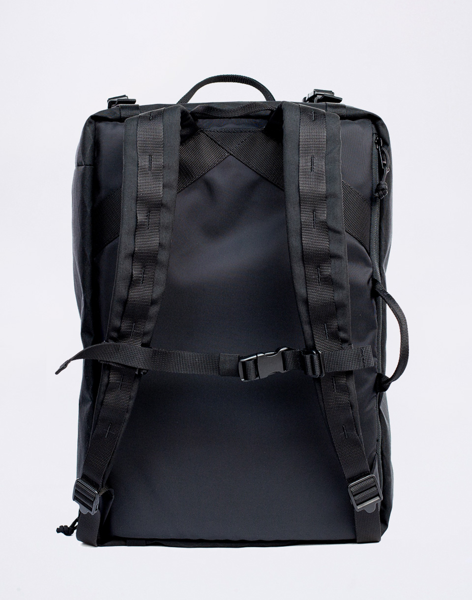 Braasi Industry CabinCarry Black