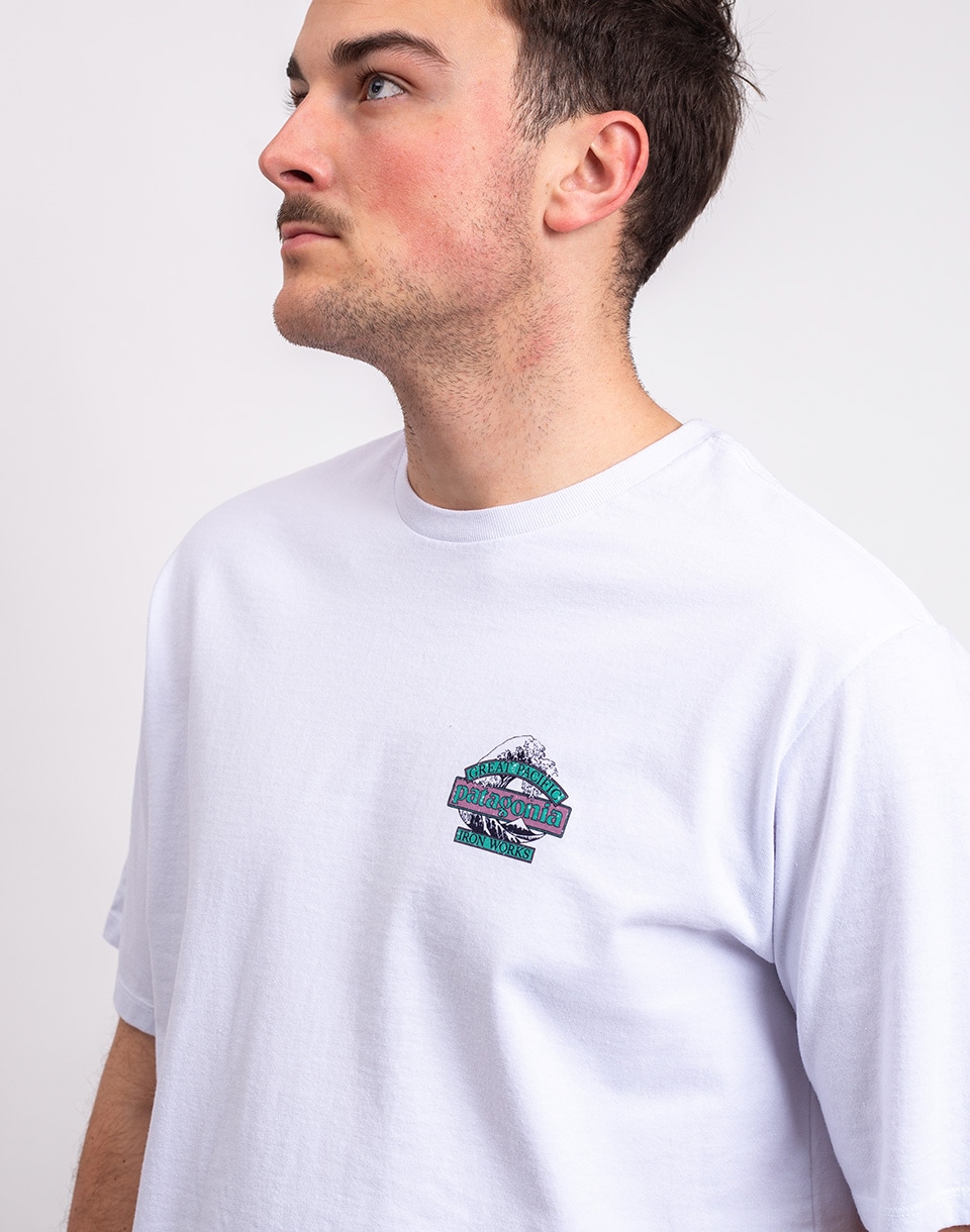 Patagonia M's Great Waves Responsibili-Tee® White S
