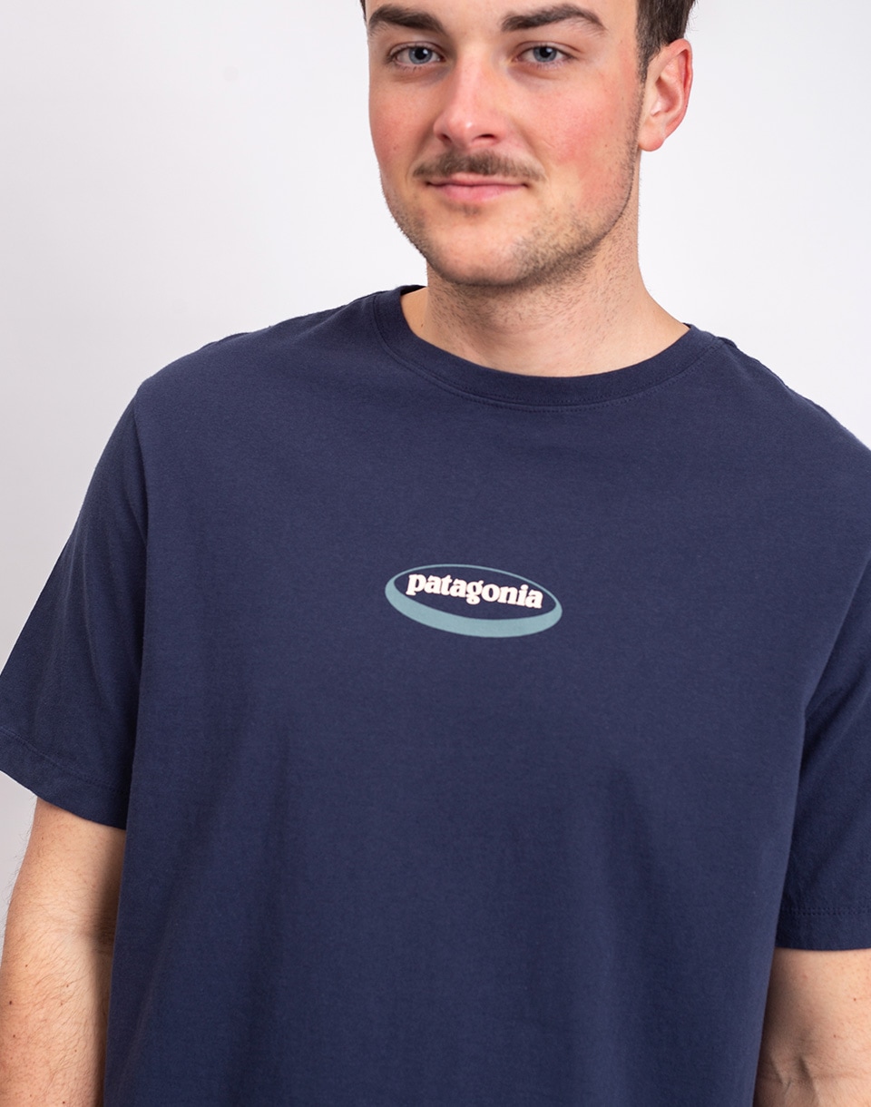 Patagonia M's '95 Oval Logo T-Shirt New Navy: Kaleido S