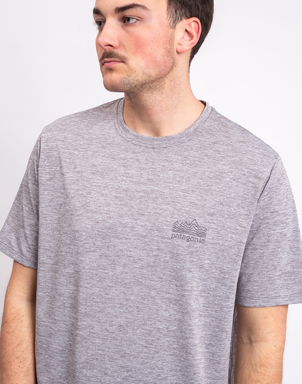 Patagonia M's Capilene® Cool Daily Shirt - Strataspire Feather Grey M