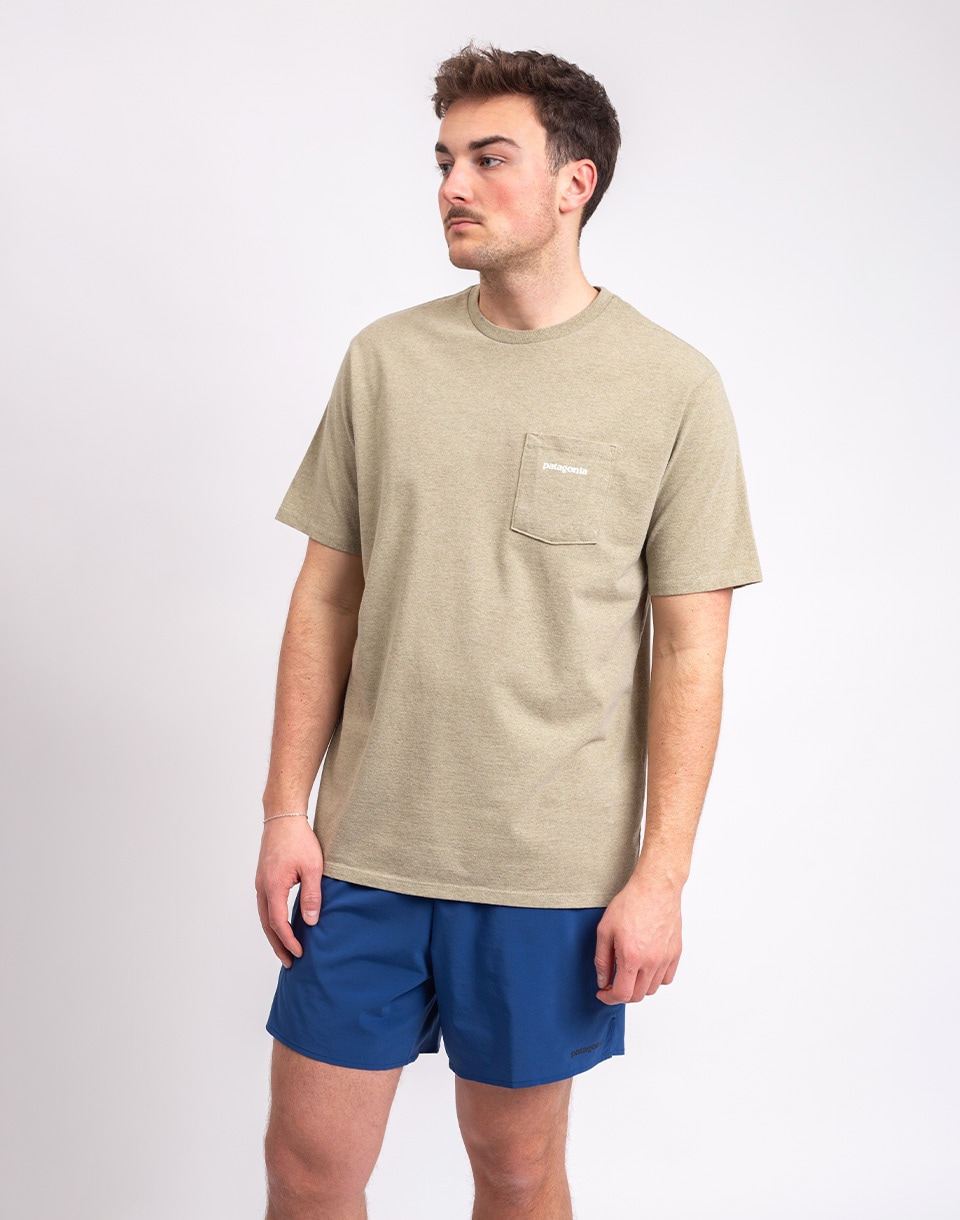 Patagonia M's Boardshort Logo Pocket Responsibili-Tee® Gumtree Green S