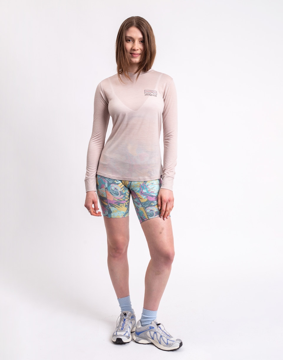 Patagonia W's L/S Capilene® Cool Merino Blend Graphic Shirt Fitz Roy Strata: Shroom Taupe M