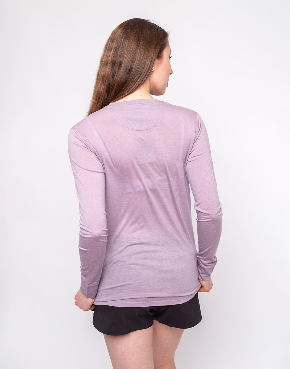 Patagonia W's L/S Capilene® Cool Merino Blend Graphic Shirt Fitz Roy Strata: Quiet Violet M