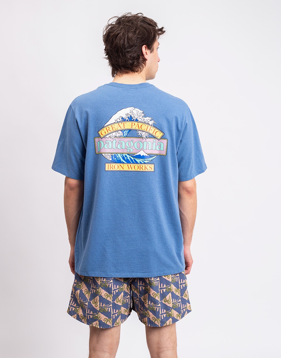 Patagonia M's Great Waves Responsibili-Tee® Shore Blue M