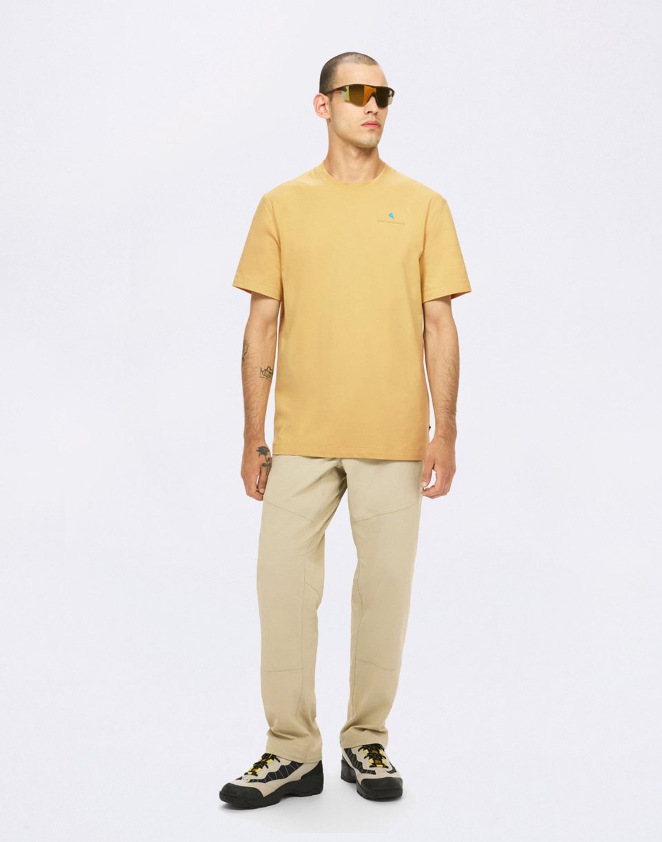 Klättermusen Root Logo SS Tee M's 390 Straw M