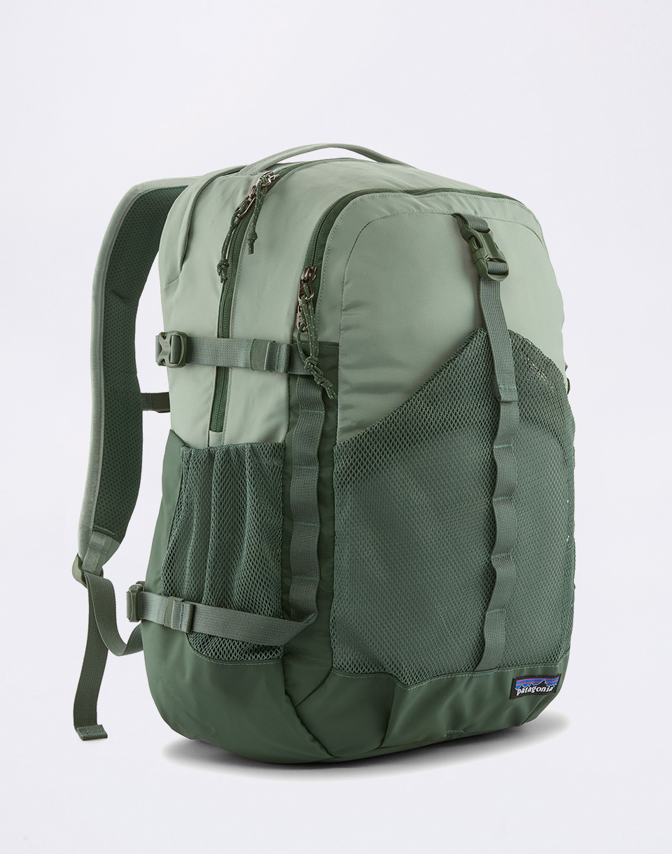Patagonia Refugio Day Pack 30L Cover Green
