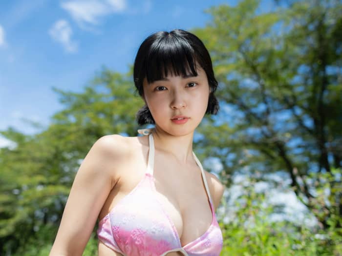 少女礼讃　オールヌード 少女の「欲望と生」を応援する写真集『少女礼讃』が目指すもの | FRIDAYデジタル