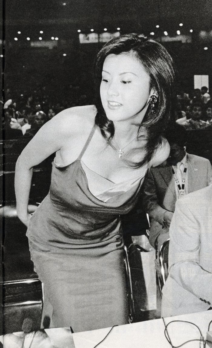 藤原纪香 全裸 3ページ目)女優で人気再燃の藤原紀香 中村芝翫の不倫で株を上げた三田寛子…気になる梨園妻の「序列と人気」 | FRIDAYデジタル