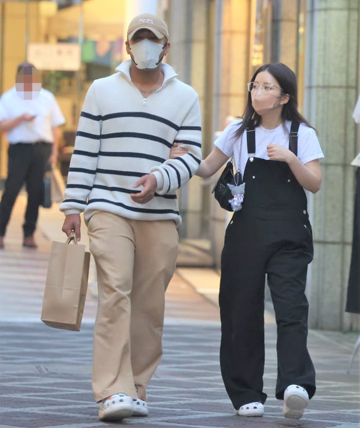 注目ショップ・ブランドのギフト フォトギャラリー1枚目 終始、腕を絡めて…三代目JSB ミュージシャン