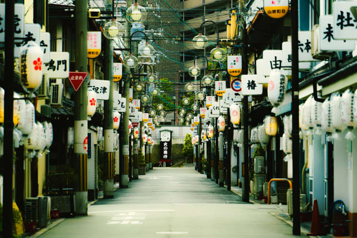 オンライン写真展『紅灯アーカイブス〜色街の残照〜』（東京都