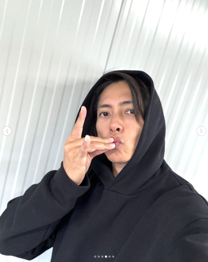 フォトギャラリー4枚目 「あ、山Pだ！」山下智久を銀座ブルガリ本店前