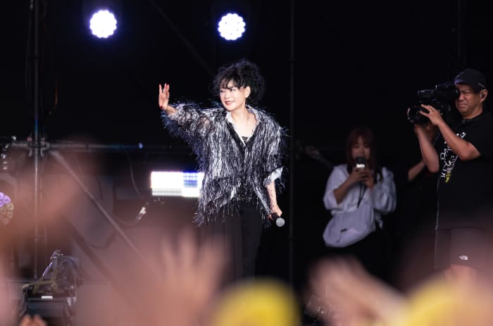 ジゴロック　中森明菜　バッジ ジゴロック 中森明菜 バッジ - メルカリ