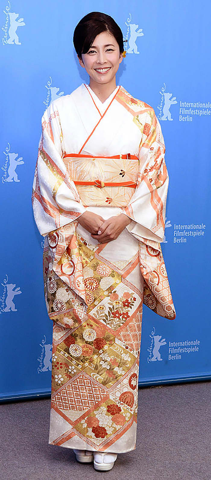 フォトギャラリー2枚目 【秘蔵写真で紡ぐ】竹内結子さん（享年40