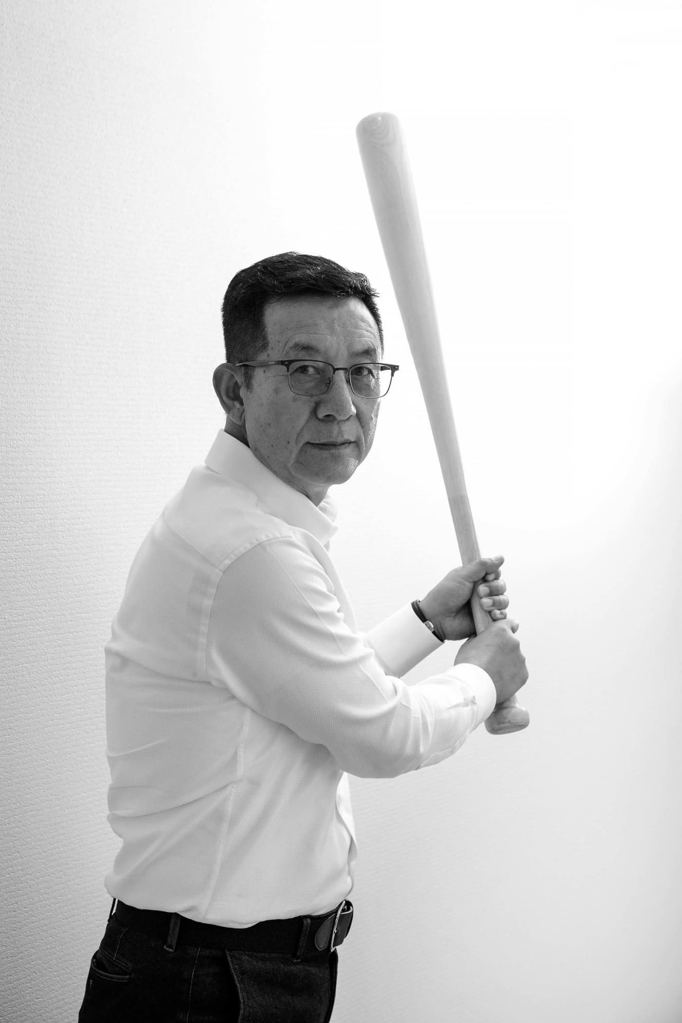 新井宏昌 あらい・ひろまさ ’52年、大阪府生まれ。PL学園から法政大を経て、’74年にドラフト2位で南海へ入団。俊足好打で1年目から規定打席未達ながら打率3割をマーク。’85年末に近鉄に移籍。’87年には初の首位打者を獲得。’92年に引退するまでのプロ通算18年間で放った安打数は2038本にのぼる