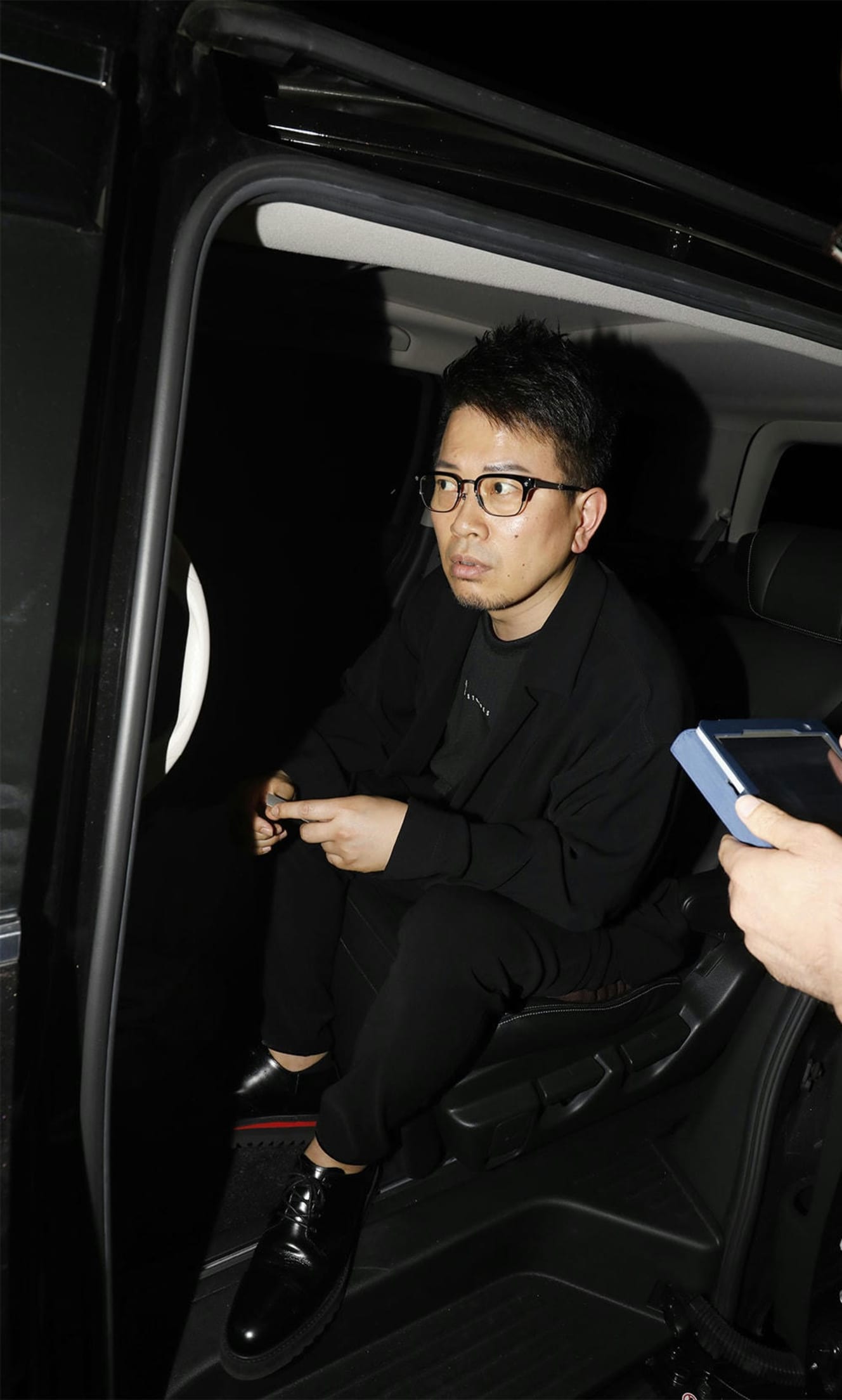 本誌未掲載カット　吉本人気芸人たちが振り込め詐欺グループの忘年会で「闇営業」　宮迫博之を直撃