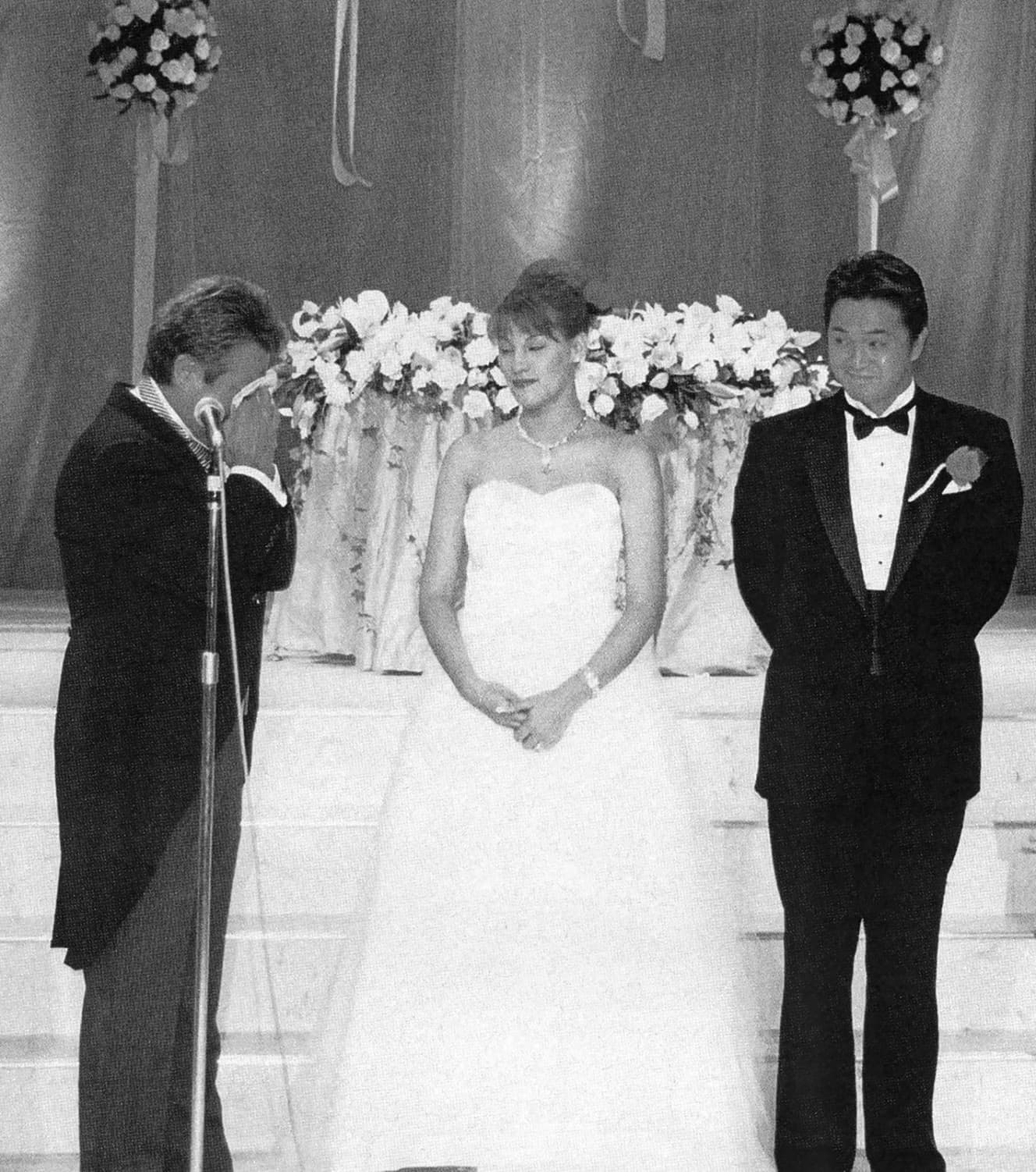 最愛の娘・アンナの結婚式では大粒の涙を流した(’01年)