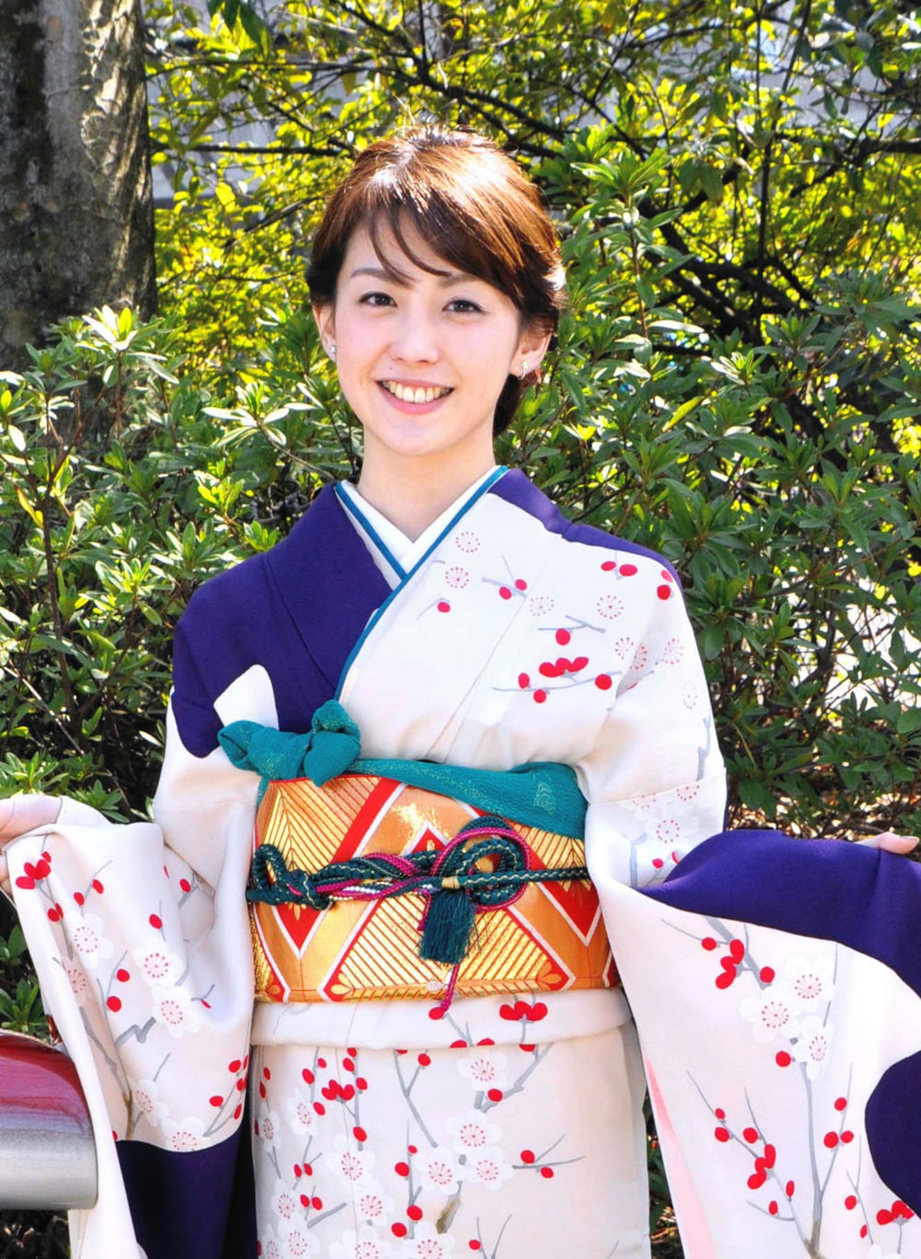 宮司愛海アナ(フジ )は『ミスサークルコンテスト2010』『早稲田コレクション2011』でグランプリに。早大PR動画への出演歴もあり