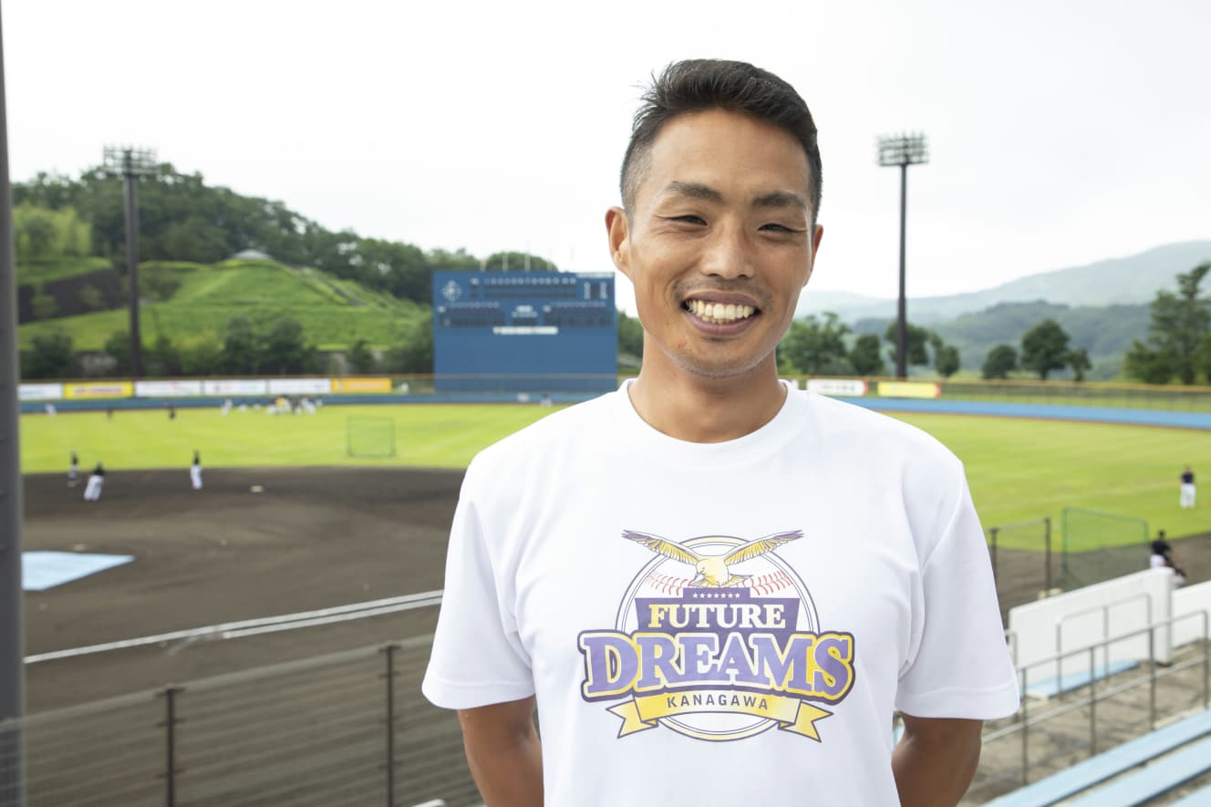 地域貢献担当兼チームマネージャーの小沼慶多さん。高校、大学と野球名門校でキャッチャーとしてプレー。高校、大学では新潟アルビレックスBCなどで投手として活躍した間曽晃平(現松本大学コーチ)とバッテリーを組んでいた