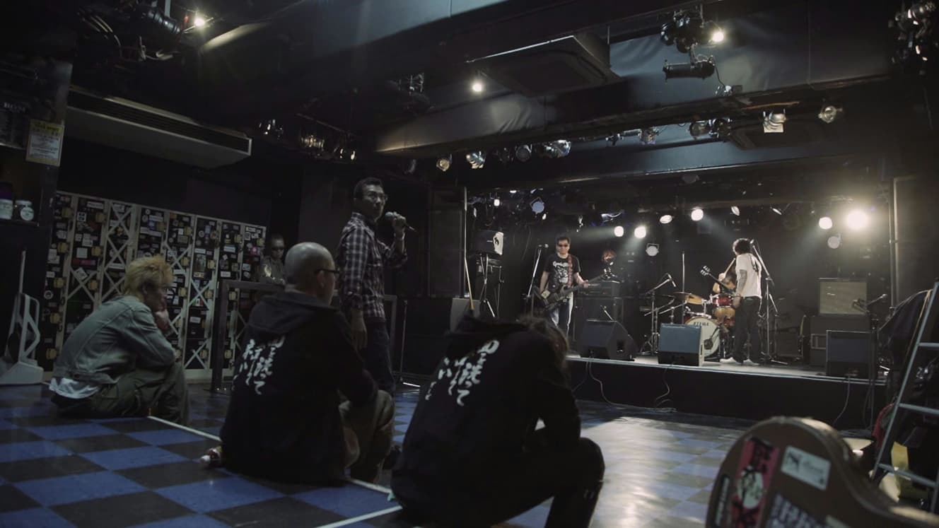 ライブハウスでのサウンドチェックの様子(©2020 SPACE SHOWER FILMS)