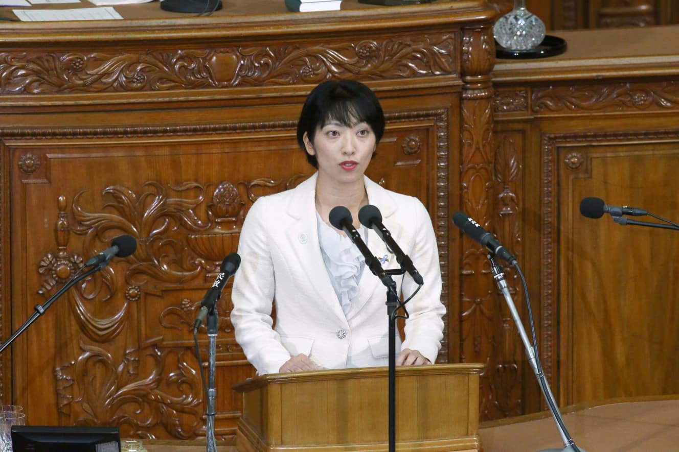 2018年、衆議院本会議で質問する日本維新の会の森夏枝氏（写真：時事通信）