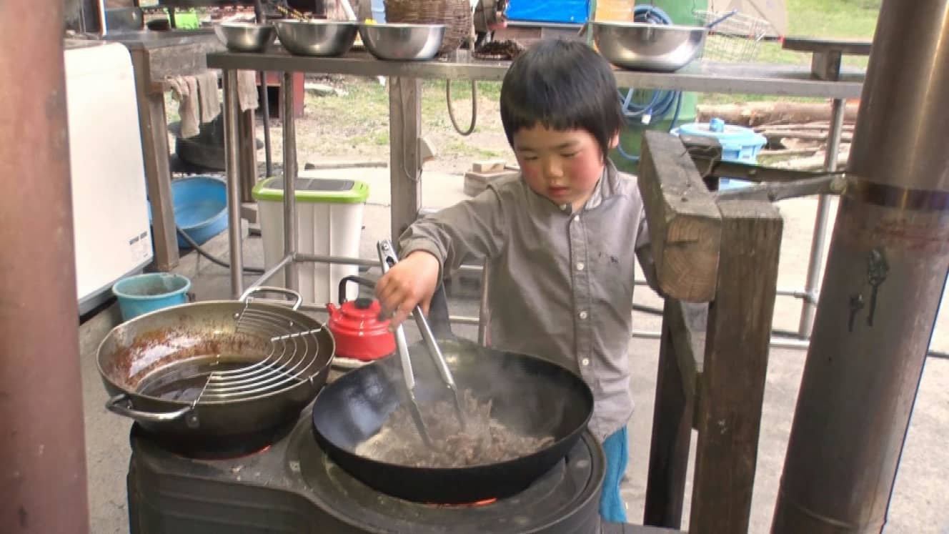 三男の然花くん　©フジテレビ