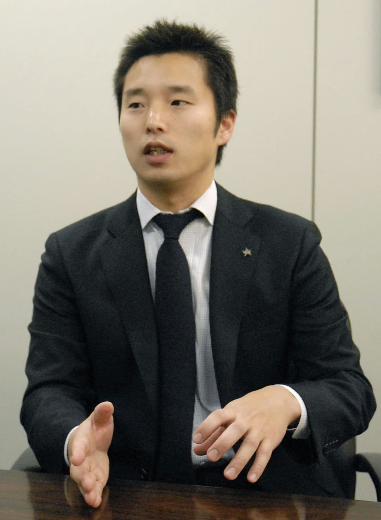 池田氏は史上最年少の35歳という若さで球団社長になった