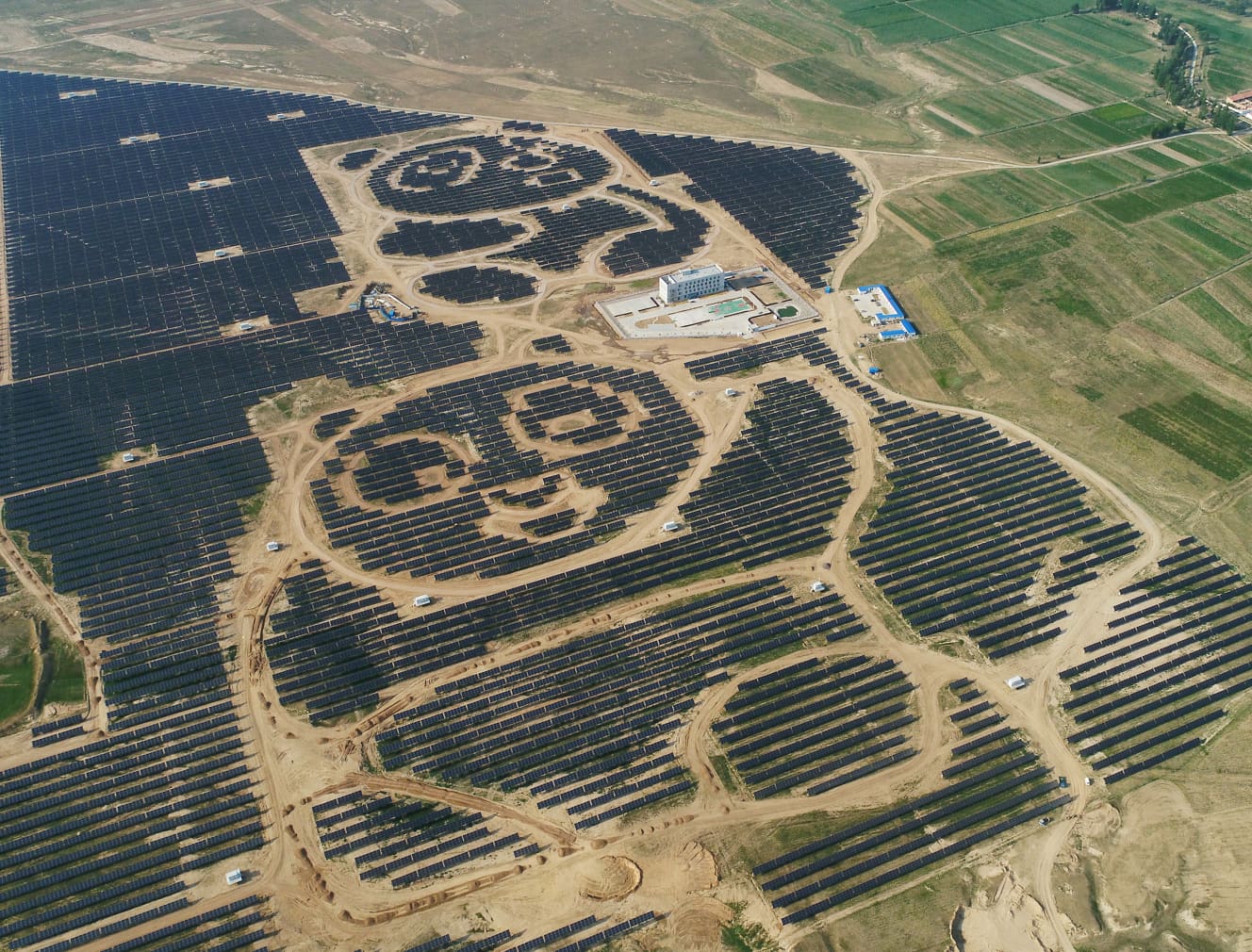 【中国】山西省大同市 ●太陽光発電