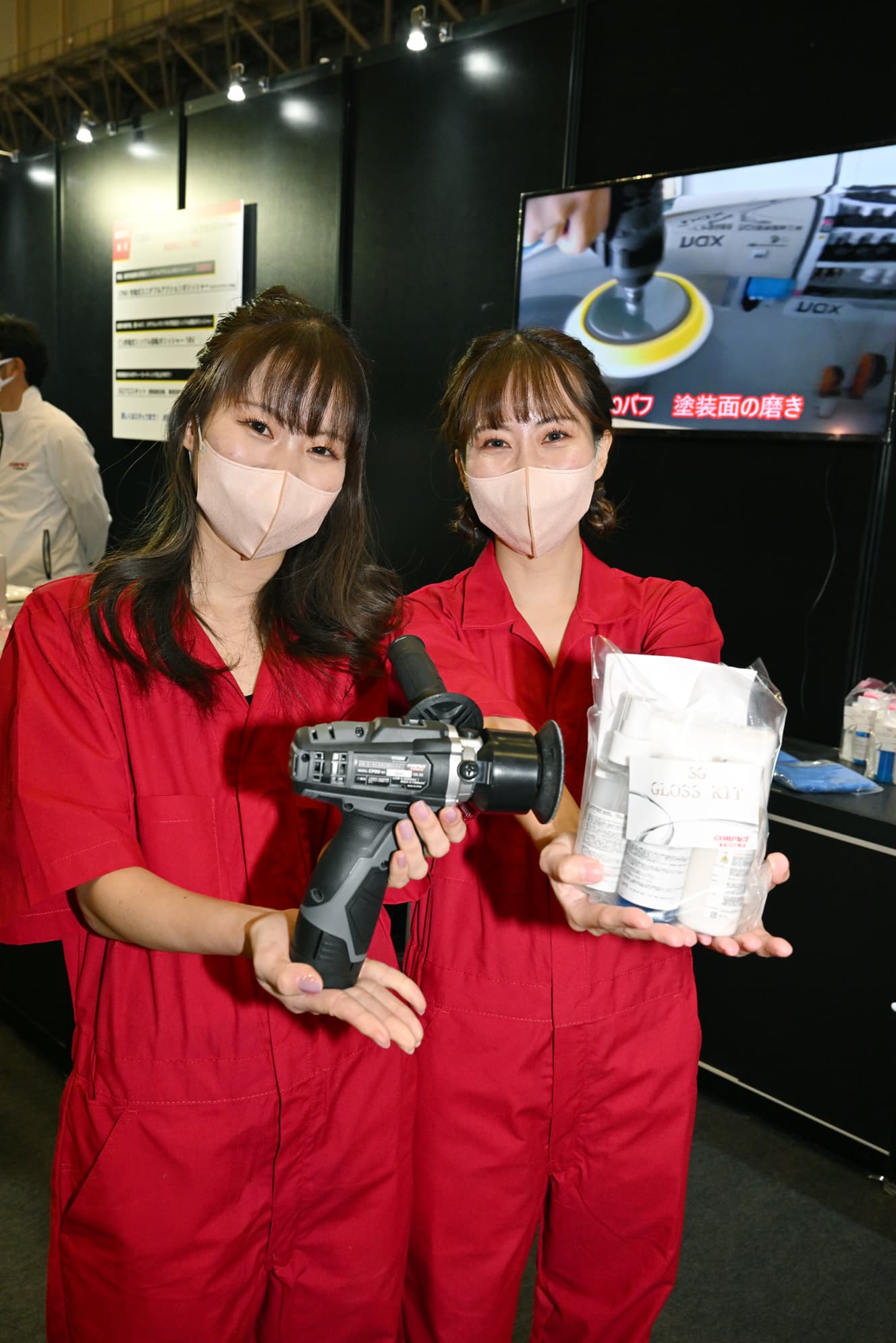 本誌未掲載カット 「東京オートサロン」でセクシー美女たちにクギ付け!