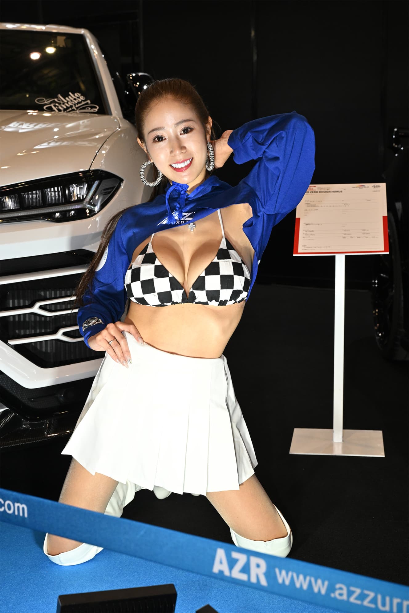 本誌未掲載カット 「東京オートサロン」でセクシー美女たちにクギ付け!
