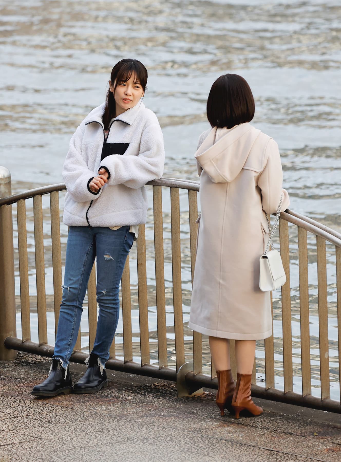 本誌未掲載カット 島崎遥香 水道橋でドラマロケ中の島崎遥香を発見