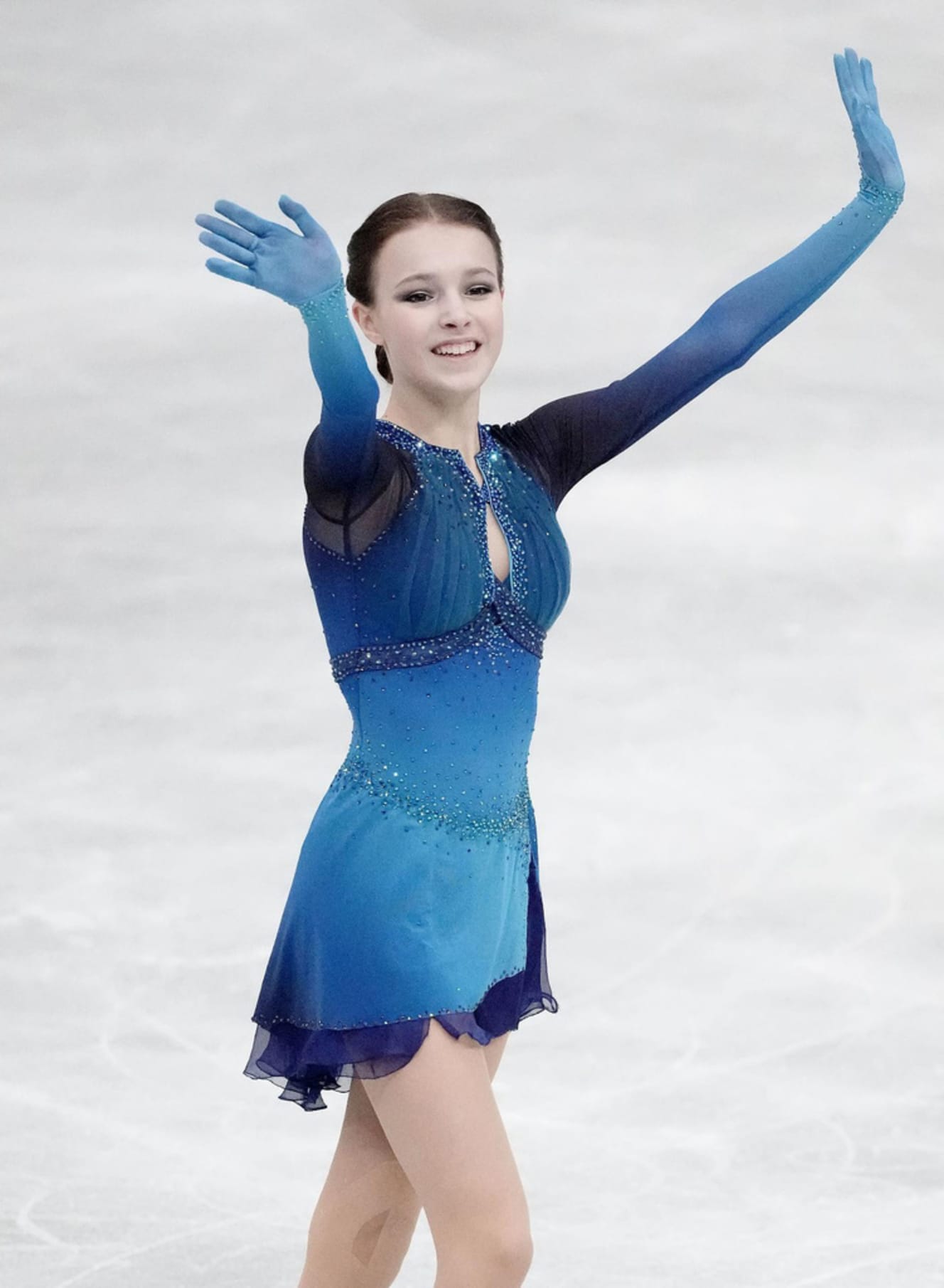 アンナ・シェルバコワ：ロシア代表の17歳。シニア女子選手として初の４回転ルッツに成功した／写真：共同