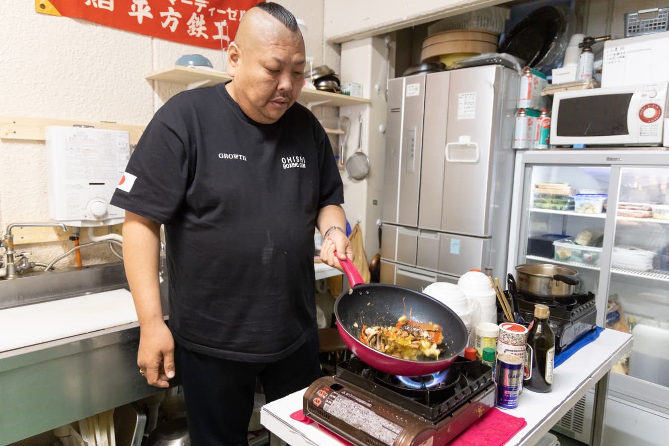 大前さんは試行錯誤の末に「刑務所メシ」の味を再現することに成功したという