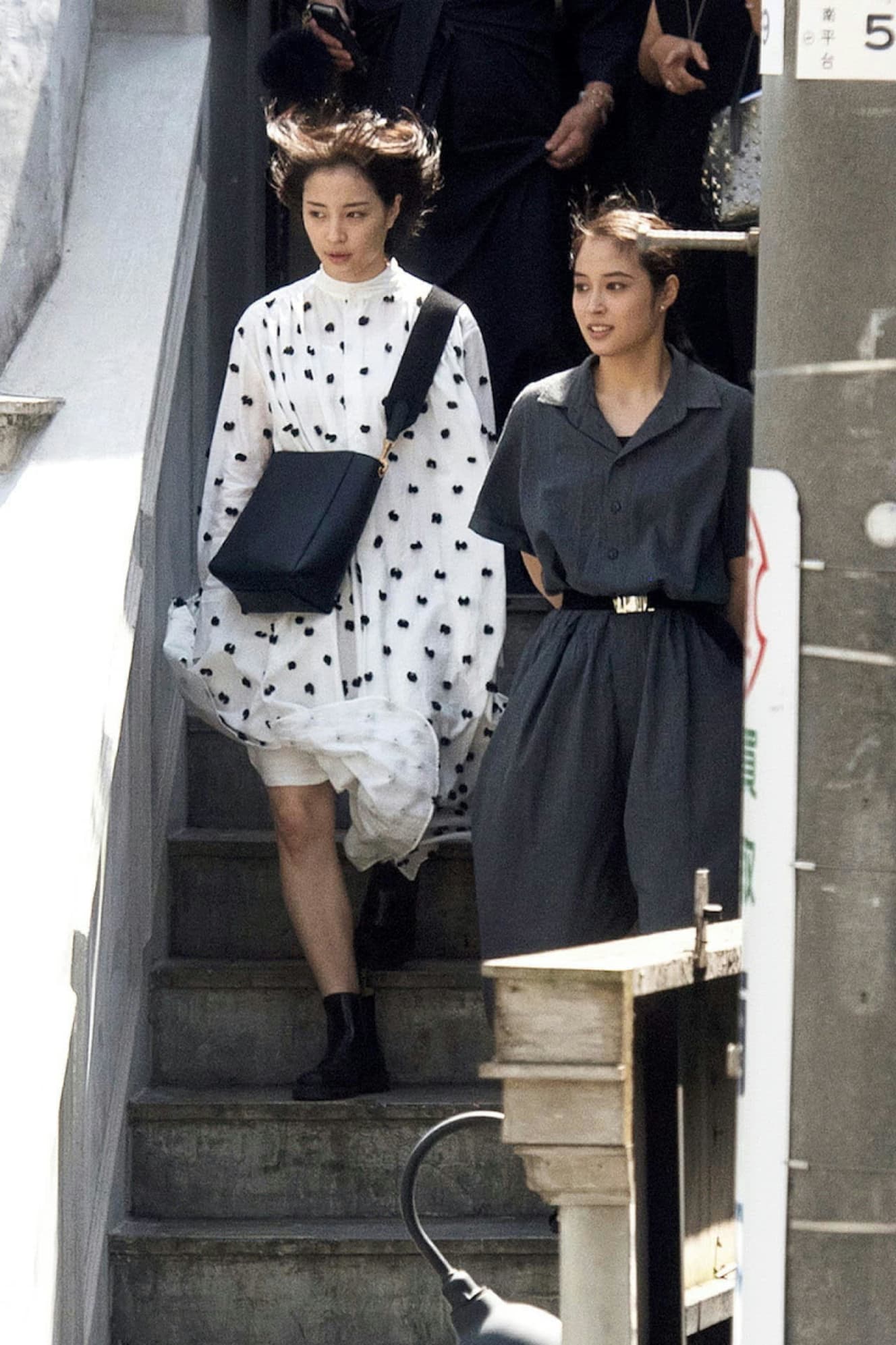 広瀬アリス(右)とすずの貴重な姉妹ショット