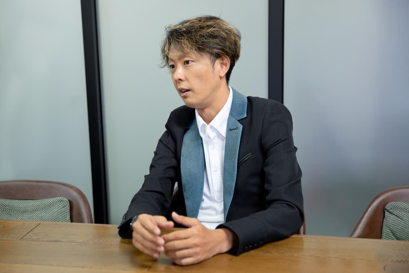 「『今日は何を食べようか?』といった話が出た時に、『ファミレスに行こう』とはなりにくいですよね?」と株式会社VANSAN代表取締役の相原希さん