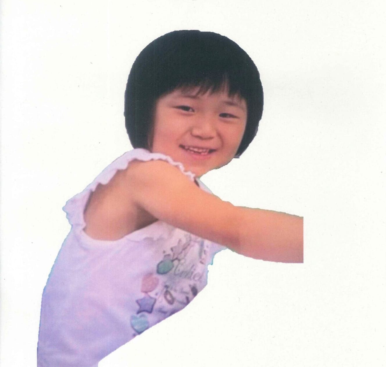 行方不明となっている南朝芽ちゃん。市内の小学校に通う1年生だ(千葉県警提供)