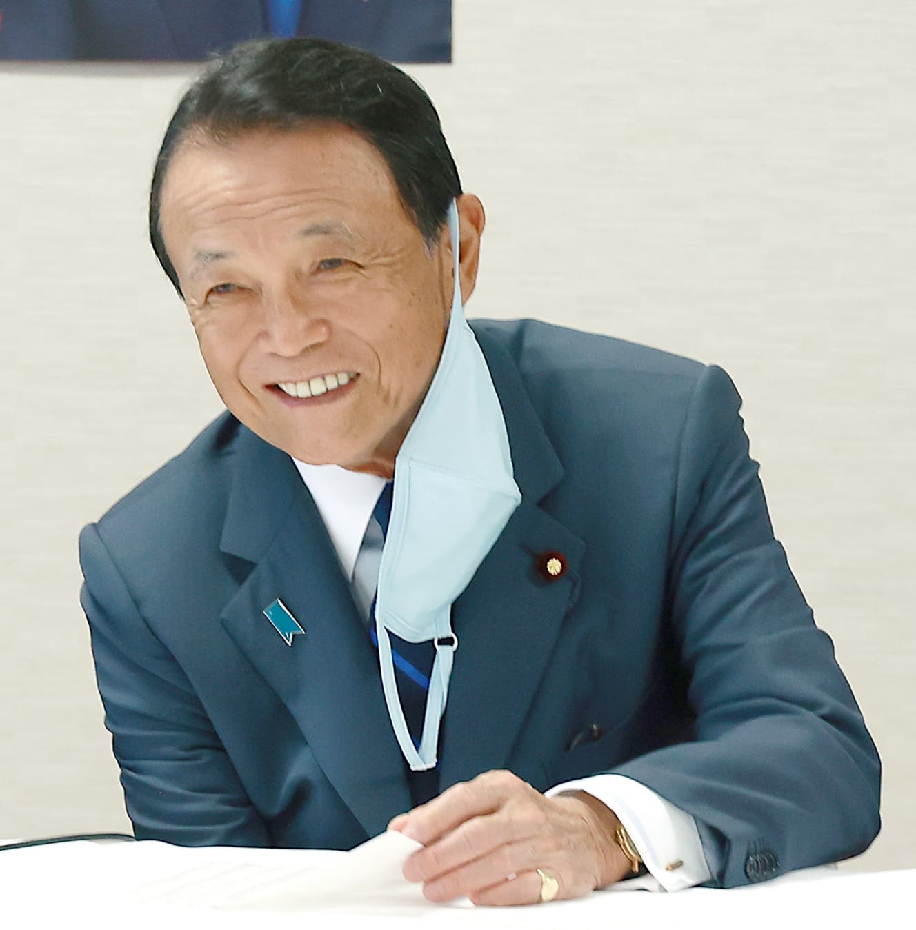 自民党の麻生太郎副総裁。旧統一教会が提唱する日韓トンネルの推進団体の顧問に就任していたことも報じられた　写真：時事通信社