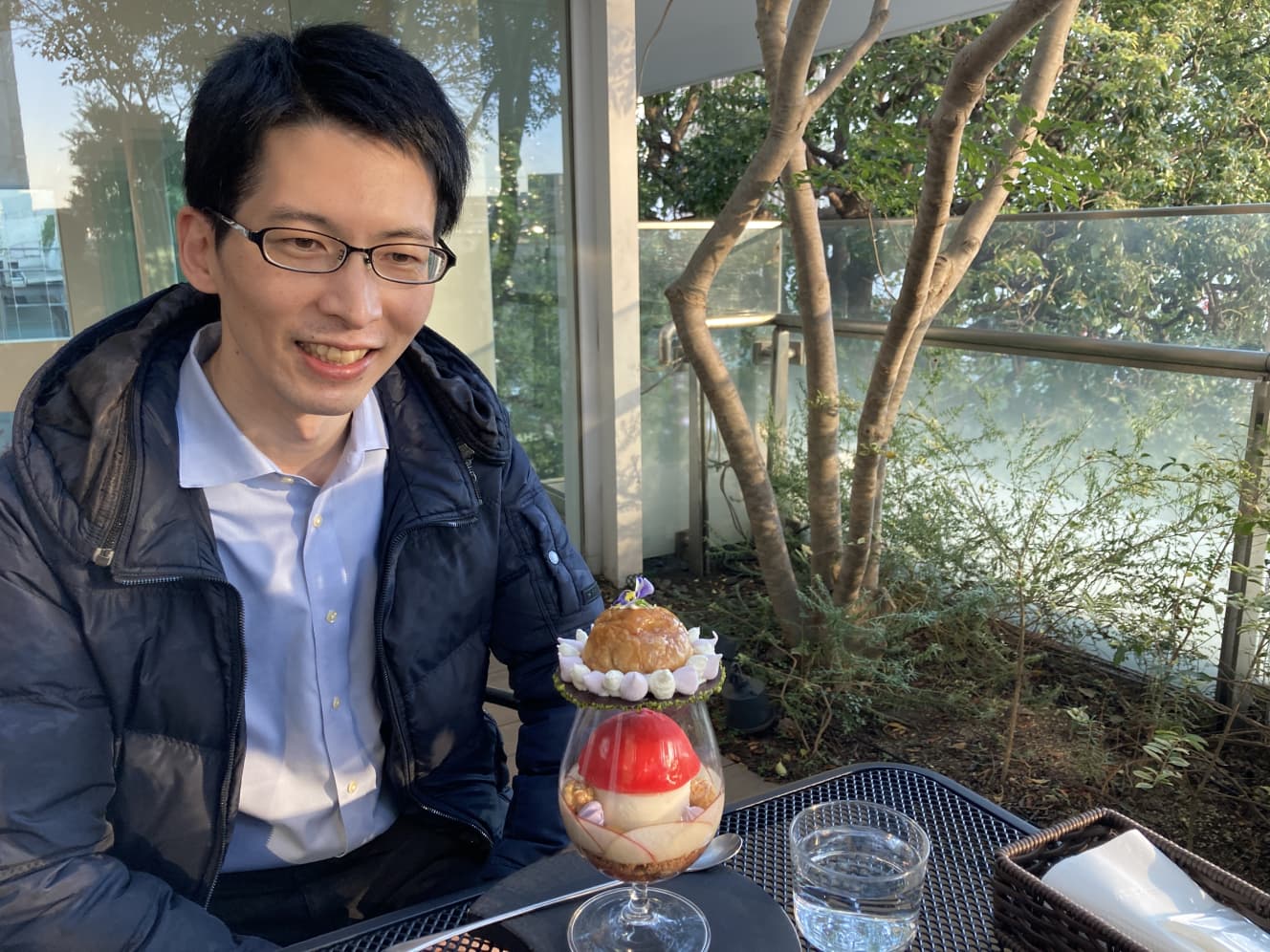 おいしいから、好きだから食べる。「人は健康のためではなく、幸福のために生きているんです」。そして「健康じゃない人も幸せに生きてほしい」と語った