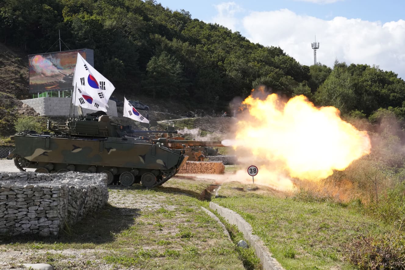 今や世界中の軍隊に影響力を及ぼしている韓国の兵器（画像：ロイター／アフロ）